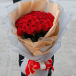 Hand Bouquet of Roses | Valentine Roses in Bangalore | order Now At Juneflowers.com