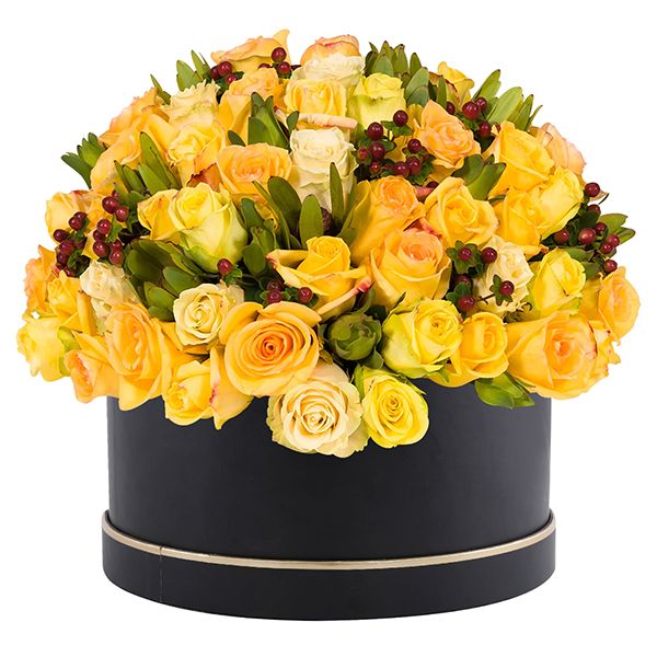 Signature Box of Yellow Roses | Flower Bokeh for Birthday | Send Flowers to Bangalore | Order Now at JF