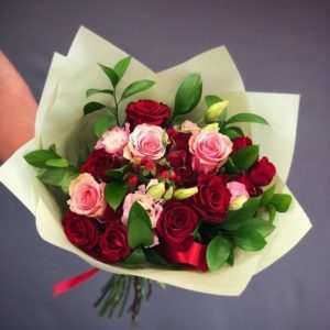 Surprise | rose in Bangalore | Juneflowers.com