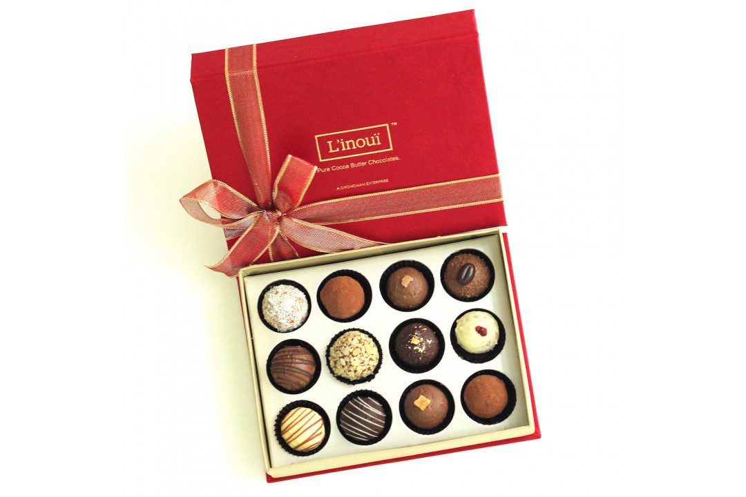 12 EXCLUSIVE BELGIAN & SWISS CHOCOLATE BOX Linoui Chocolate | Chocolate in Bangalore | Order Now at Juneflowers.com