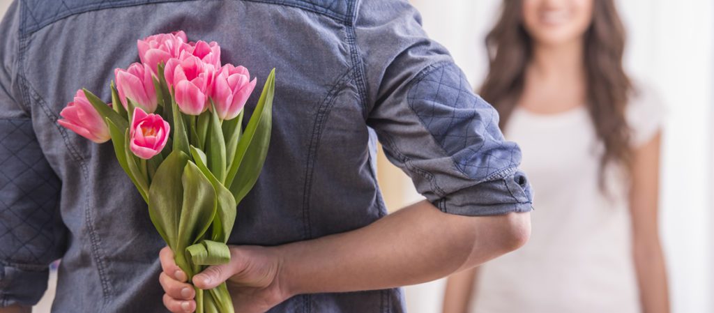"Flowers a Gift in Bangalore - 7 Reasons Why Flowers Are the Perfect Gift"