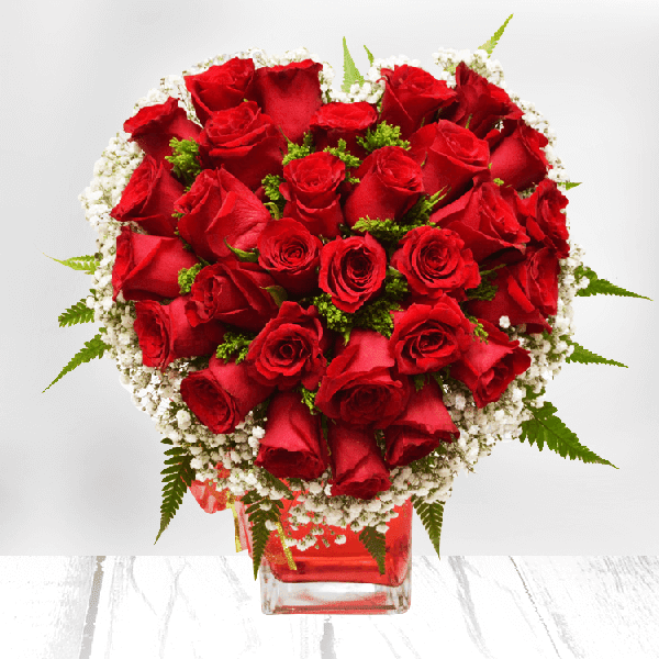 Precious Heart Best valentines flowers2024: Shower Your Precious Heart with Love from June Flowers.in