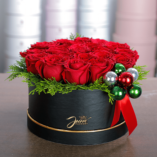 Box of Red Roses - Christmas Gifts | Online christmas bouquets delivered in India | JuneFlowers.com
