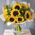 Sunflowers In a Vase | Juneflowers.com