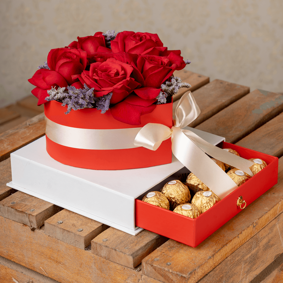 Love Bites (1) Heart and Roses Chocolate - Love Bites by June Flowers | Irresistible Treats for Every Occasion