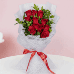 Passionate Elegance - 12 Red Roses Bouquet (3)