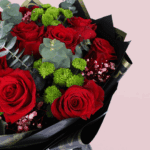love-you-red-roses-bouquet-black-wrap (4)