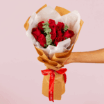 valentine-10-red-roses-eucalyptus-bouquet (3)